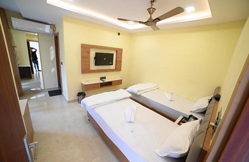 Siliguri Hotel | Eloras Inn
