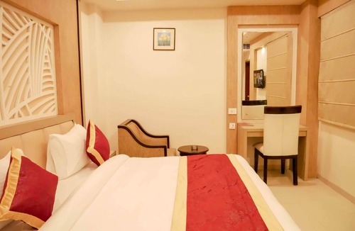 Haldwani Hotel | Emporio Hotel