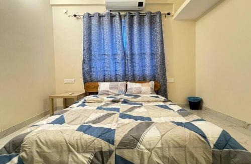 Serilingampally Apartment | Evara Grand Vista Fully Equipped 3BHK near AMB