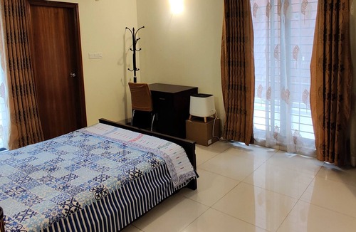 Gulshan Apartment | Exclusive Fully-furnished Apartment Rent @ Gulshan-1, Lakeside