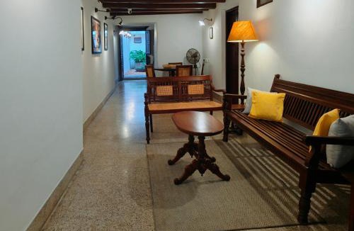 Kochi Hotel | Ezekiel House Residence