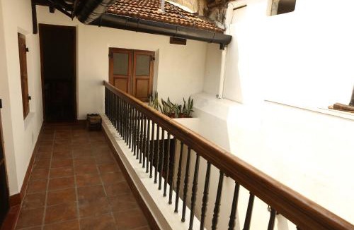 Kochi Hotel | Ezekiel House Residence