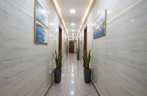 Shivaji Nagar Hotel | FabExpress Sathya Comforts - Nr Commercial Street