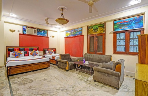 Vasundhara Hotel | Fabhotel Angel Pink Residency