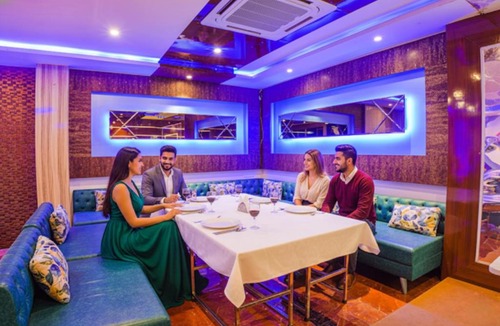 Bhopal Hotel | FabHotel Brij Residency, Vidya Nagar