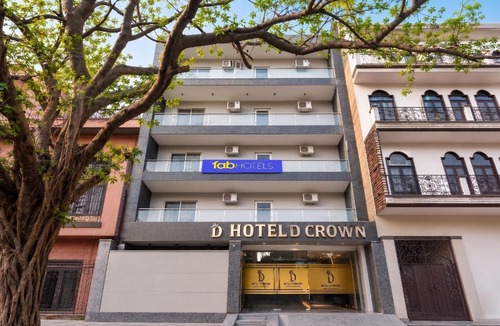 Adarsh Nagar Hotel | FabHotel D Crown - Nr Ashok Vihar