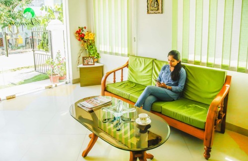 New Town Hotel | FabHotel Eleanora Inn