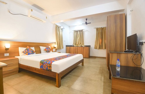 Benaulim Hotel | FabHotel Holiday Suites - Nr. Benaulim Beach
