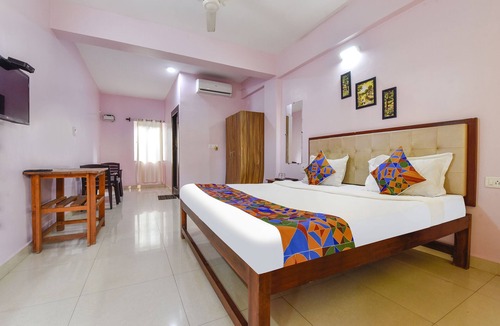 Morjim Hotel | FabHotel Morjim Paradise - 800M From Morjim Beach
