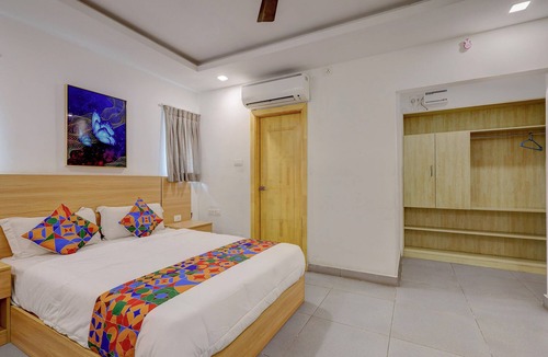 Chennai Hotel | Fabhotel Na Grand