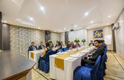 Ludhiana Hotel | FabHotel Nanda - Nr Ludhiana Junction Railway Station