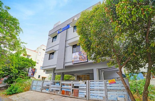 Chennai Hotel | FabHotel Nimalan Residency Tambaram