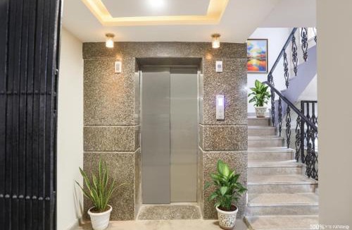 New Delhi Hotel | FabHotel Nirvana Residency
