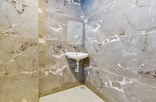 Rau Hotel | Fabhotel Prime Signor - Airport