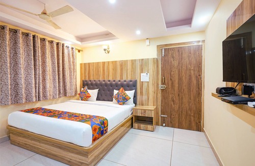 Bengaluru Hotel | Fabhotel Sai Luxury Comforts