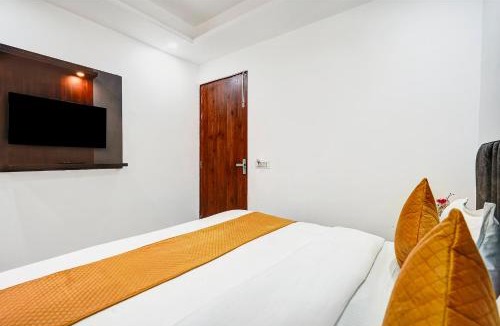 Mahipalpur Extension Hotel | FabHotel SR Stay