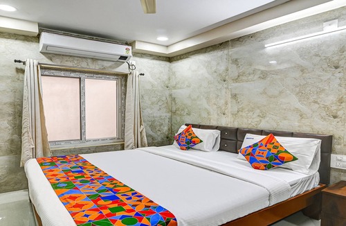 Tirupati Hotel | Fabhotel Srinivasa Guest House