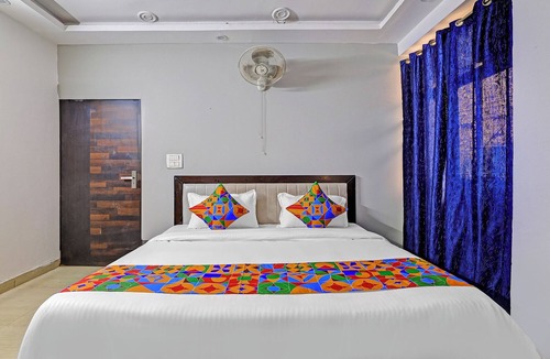 Sector 49 Hotel | Fabhotel Stay Inn I