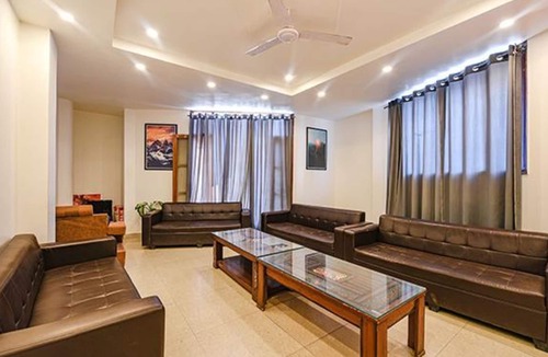 Dharampur Hotel | Fabhotel The Micky House