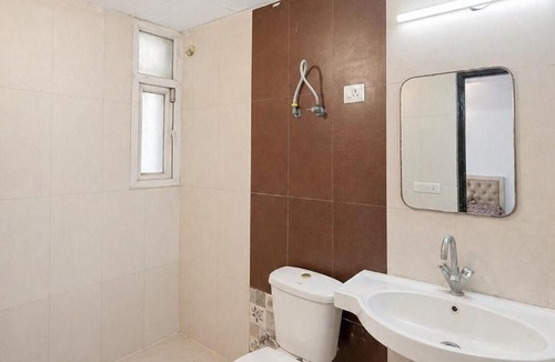 Ghaziabad Apartment | Family Friendly 2BHK - A1 Homestay At Crossings Republic