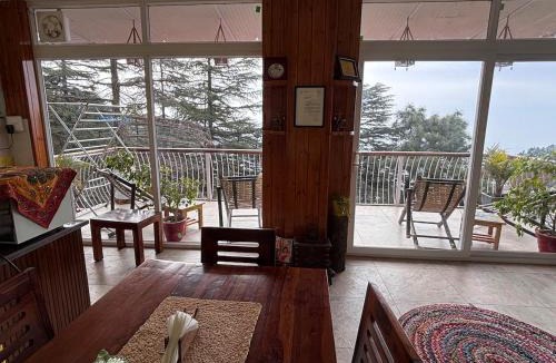 McLeod Ganj Apartment | Fiddlehead Fern