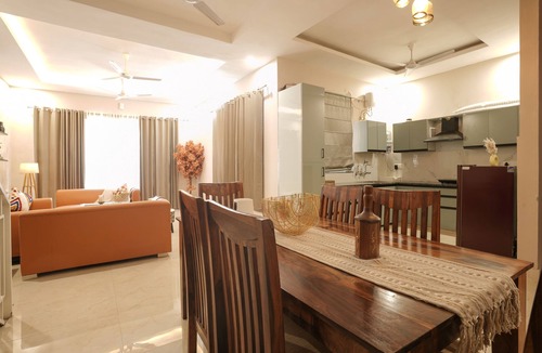 Bullawala Villa | Five Door Retreat 5BHK - Dehradun by Homeyhuts