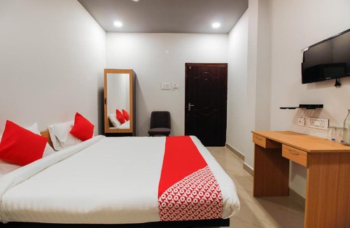 Sualkuchi Hotel | Flagship Aditya Palace Beltola Survey