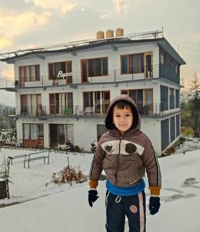 Gunehr Hostel | Flyscape