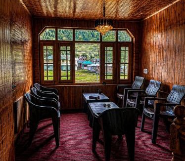 Gulmarg House | Forest Glen Cottage