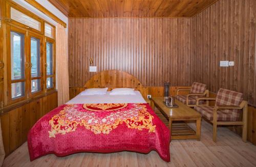 Barot Hotel | Forest Rest House Barot