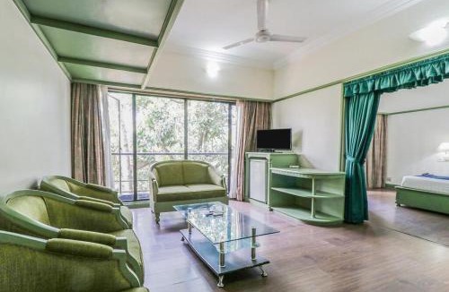 Chittilapilly Hotel | Fort Gate Hotels & Resorts