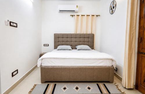 Noida Apartment | Fortune Home Stay 1BHK, B-434 Sector-19 Noida