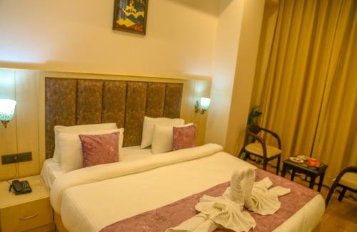 Kasganj Hotel | Four Leaf Hotel, Kasganj