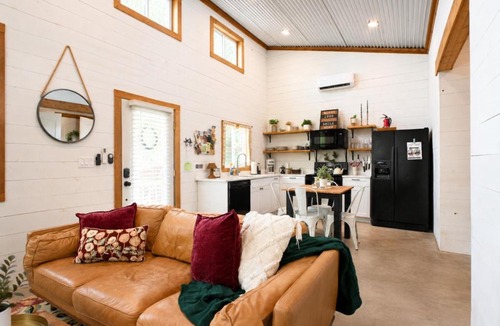 Spring Branch House | Free Pumpkin Patch Tickets + Farm Stay