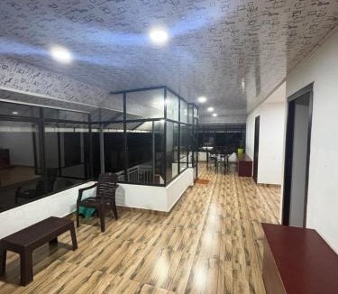 Elappara House | fRozeN NesT