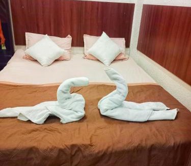 Indore House | Fully Independent Private Room with no restriction