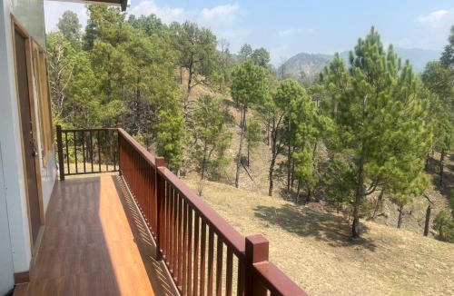 Almora Bed & Breakfast | GagilBloom NatureStay