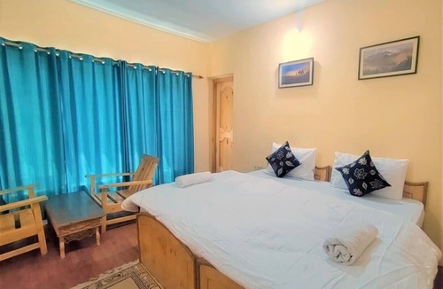 Hunder House | Galaxy Guest House