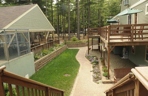 Rochester Resort | Gateway to Cape Cod Vacation Cottage 4