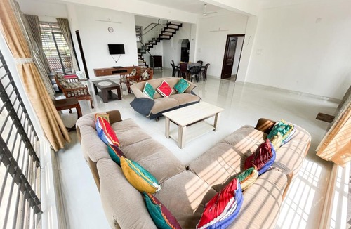 Tonse West Villa | Gintara Homestay by evaddo stays