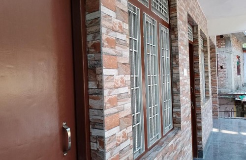 Nandaprayag Hotel | GM guest house
