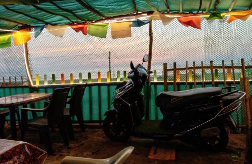 Hireguthi Hotel | Gokarna Beach sea Stay
