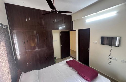 Mogappair Apartment | Gokul Home Stays
