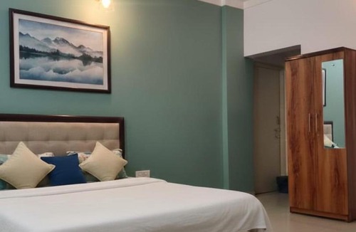 Paud Hotel | Gokul Lodge