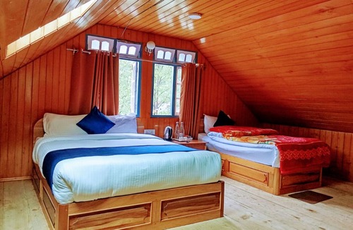 Lachung Hotel | Golden Kisa