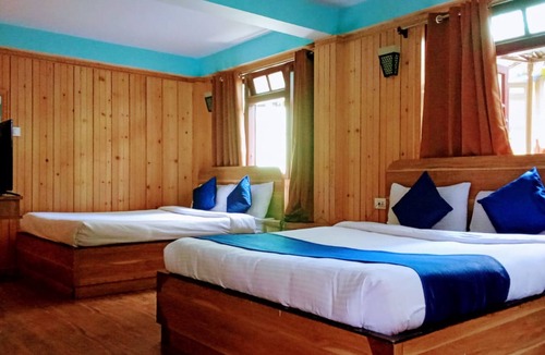 Lachung Hotel | Golden Kisa