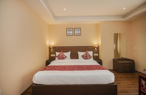 Gangtok Hotel | Goroomgo Hidden Palace Gangtok - Free Wifi - Restaurant - Parking Facilities - Perfect location with comfortable Room