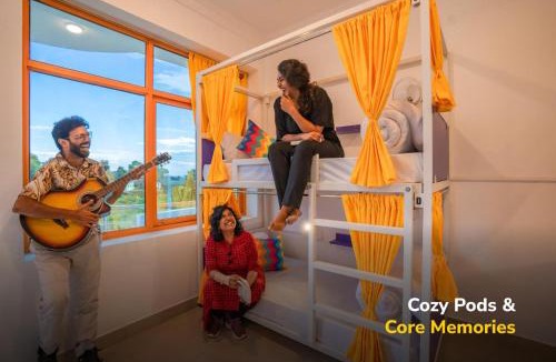 Suja Hostel | goSTOPS Bir, Landing Site