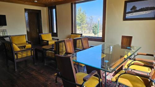Srinagar Hotel | Grand Mumtaz Tangmarg