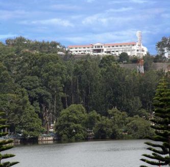 Yercaud Resort | Grand Palace Hotel & Spa